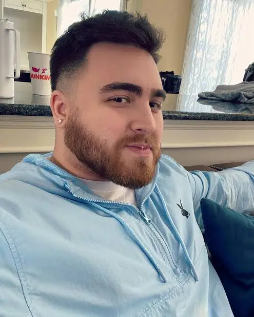 LosPollosTV Biography: Age, Net Worth, Girlfriend, Height, Brother, Real Name