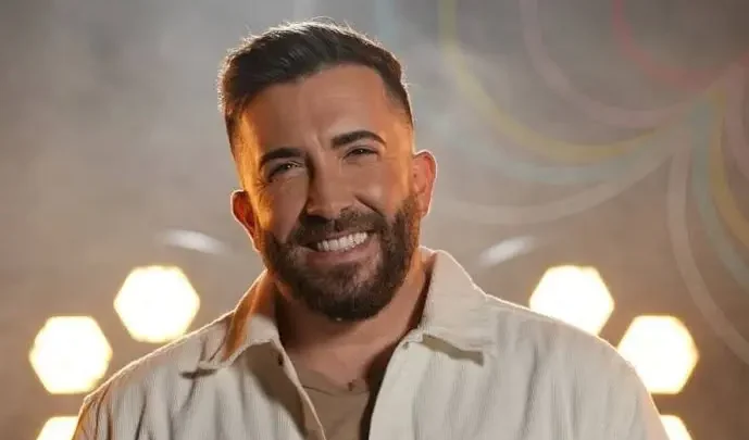 Kurt Calleja Biography: Age, Net Worth, Songs & Alnums, Height, Brother, Facebook