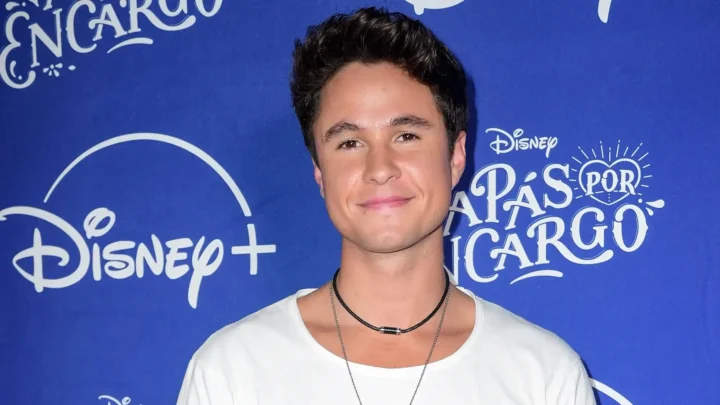 Michael Ronda Biography: Girlfriend, Age, Net Worth, Height, Songs, Movies & TV Shows