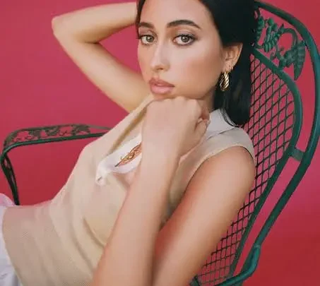 Sofía Valdés Biography:  Net Worth, Age, Height, Songs, Boyfriend, Religion, Albums, Siblings, Instagram