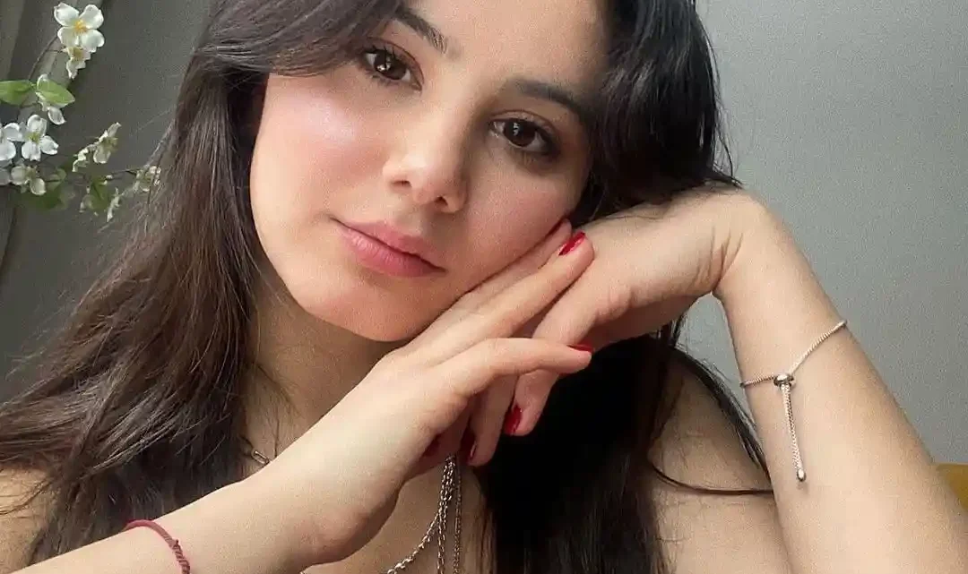 Helin Kandemir Biography: Boyfriend, Movies, Height, Parents, Ethnicity, Instagram, Age, Net Worth