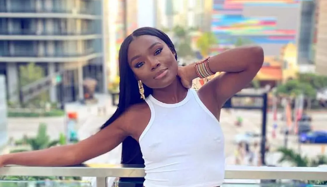 Melinda Melrose Biography:  Net Worth, Age, Tv Shows, Boyfriend, Religion, Parents, Instagram, Siblings