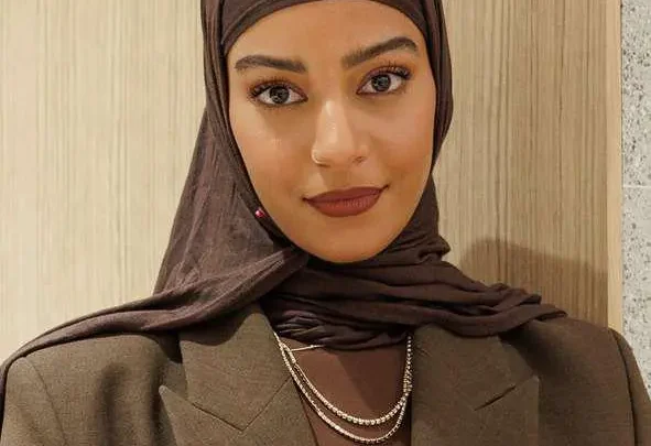 Hajar Brown Biography: Ethnicity, Net Worth, Movies, Awards, Religion, Parents, Boyfriend, Instagram