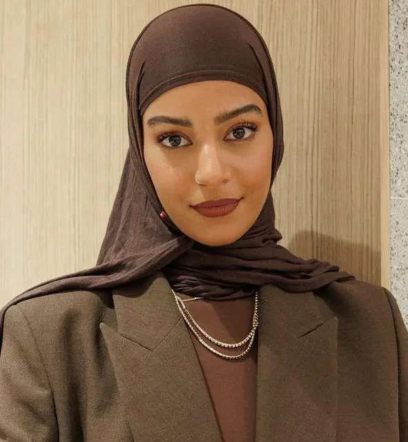 Hajar Brown Biography: Ethnicity, Net Worth, Movies, Awards, Religion, Parents, Boyfriend, Instagram