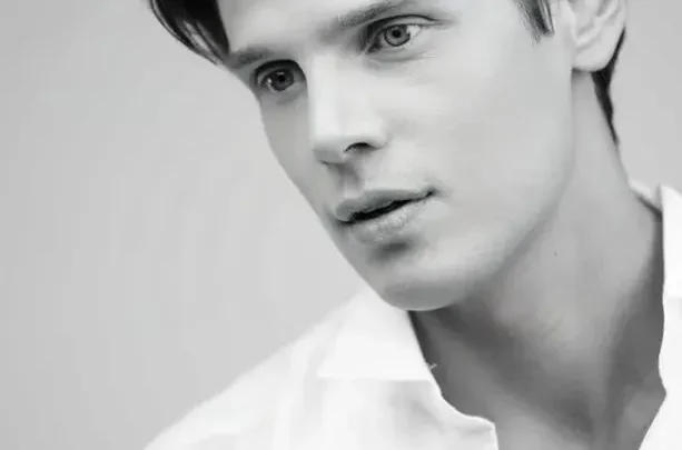 Alessandro Egger Biography: Ethnicity, Height, Awards, Tv Shows, Siblings, Net Worth, Instagram, Age, Movies, Girlfriend