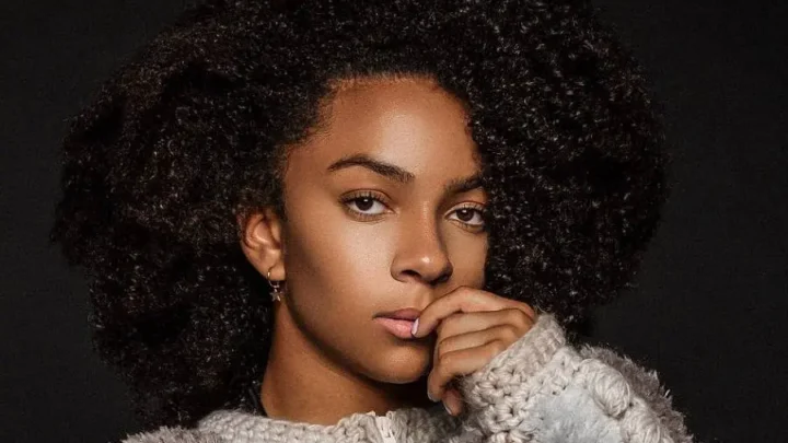 Charlize Glass Biography: Age, Parents, Net Worth, Height, Career, Dance Crew, Boyfriend