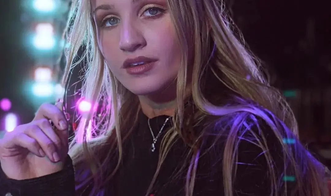 Delaney Glazer Biography: Boyfriend, Age, Height, Net Worth, Career, Instagram, Parents