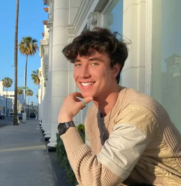 Josh Sadowski Biography: Age, Height, Net Worth, Health Challenge, Parents, Religion, Siblings, Girlfriend, TikTok