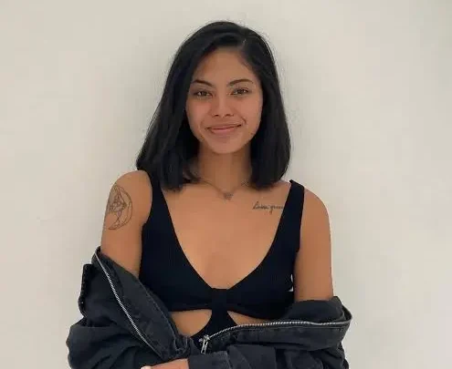 Janno Gibbs’ Daughter, Alyssa Gibbs Biography:  Age, Real Name, Songs, Husband, Parents, Ethnicity, Height, Sister