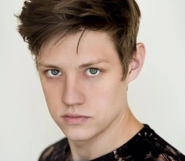 Aaron Doh Biography: Songs, Albums, Age, Height, Girlfriend, Net Worth & Career