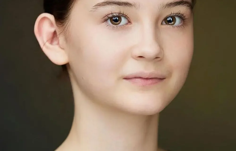 Indica Watson Biography: Age, Net Worth, Height, Career, Movies & TV Shows, Sherlock, Boyfriend