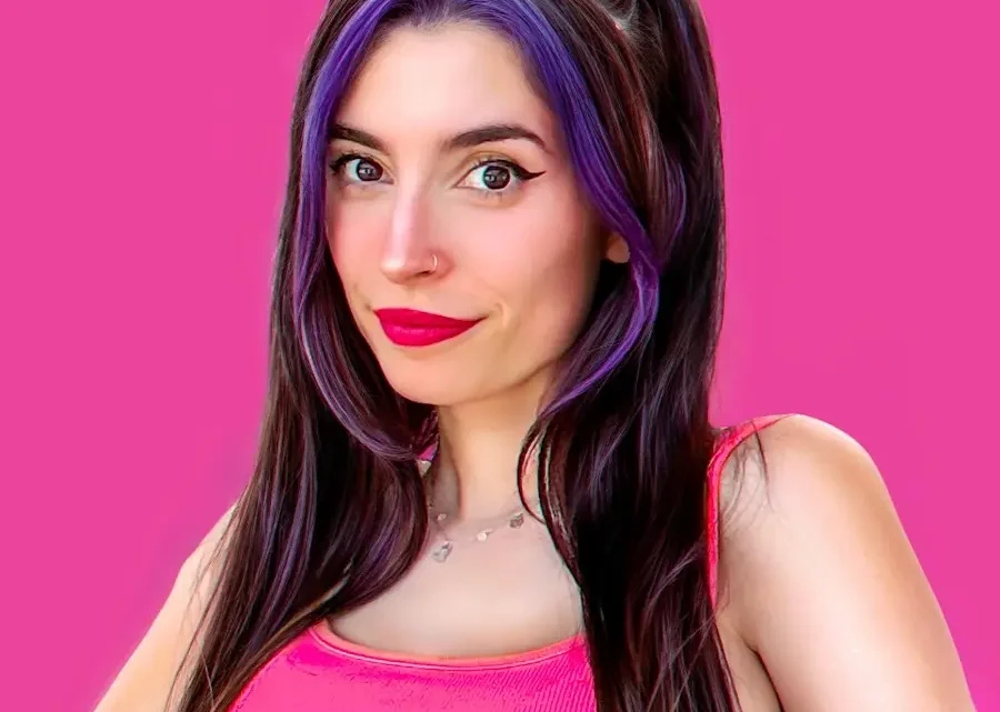 Lyna Vallejos Biography: Husband, Net Worth, Age, YouTube, Sister, Awards, Parents, Religion