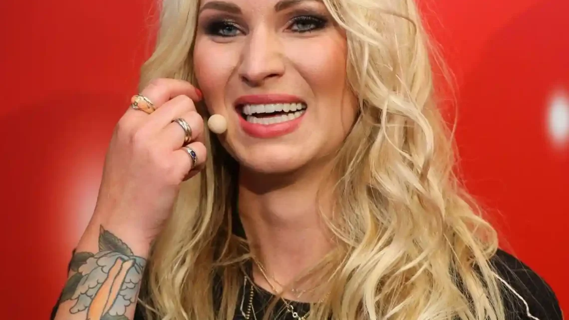 Evelyn Weigert Biography: Husband, Age, Children, Net Worth, Height, Career, Podcast