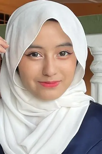 Mia Sara Nasuha Biography: Age, Net Worth, Career, Movies & TV Shows, Instagram