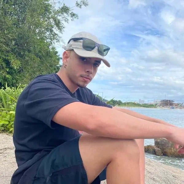 Wue Silva Biography: Age, Net Worth, Height, Real Name, Videos, Parents, Instagram, Girlfriend