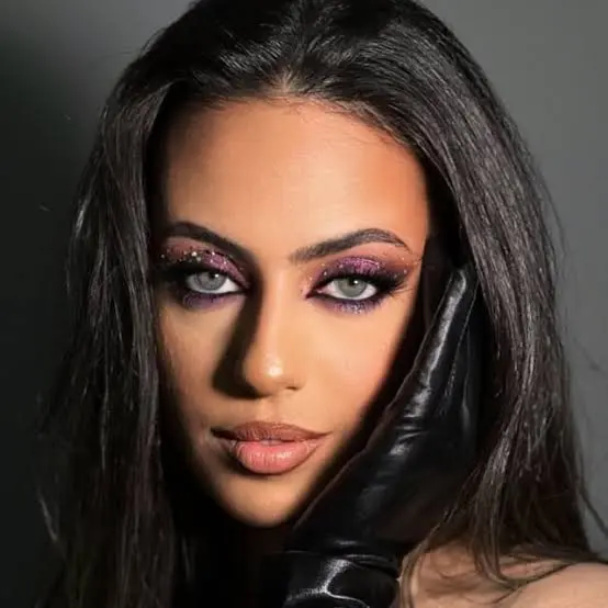 Stefani Perikleous Biography: Age, Videos, Makeup, Parents, Religion, Boyfriend, Height, Instagram, Net Worth