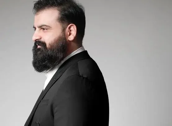 Yasin Aydın Biography: Movies, Age, Height, Ethnicity, Wife, Instagram, Theater, Net Worth