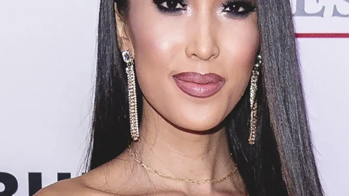 Julie Vu Biography: Age, Boyfriend, Net Worth, Height, Parents, Siblings, Career, YouTube