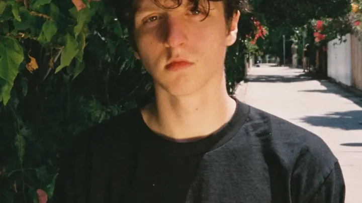 Powfu Biography: Age, Wife, Net Worth, Height, Career, Songs, YouTube