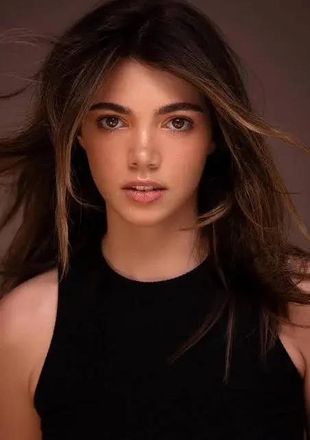 Alisha Newton Biography: Age, Fiancé, Net Worth, Height, Career, Films, Parents, Siblings