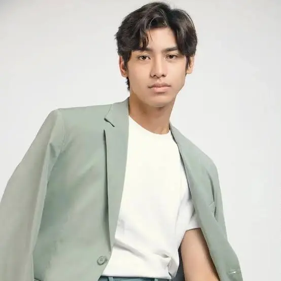 Sean Lucas Biography: Songs & Albums, Age, Net Worth, Height, Movies, Nationality