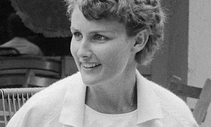 Lesley Turner Bowrey Biography: Husband, Age, Daughter, Net Worth, Parents, Career, Titles