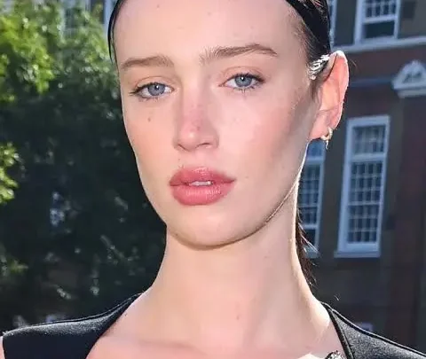 Niamh McCormack Biography: Movies, Parents, Awards, Boyfriend, Height, Age, Instagram, Net Worth