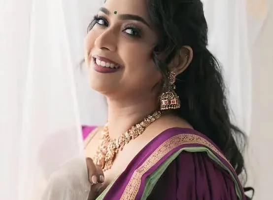 Ananya Bhat Biography: Ethnicity, Awards, Movies, Net Worth, Age, Songs, Husband