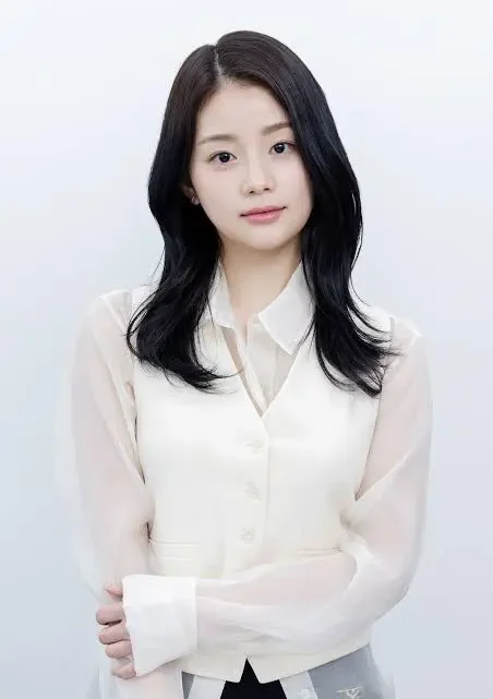 Chae Seo-an Biography: Parents, Boyfriend, Age, Movies, Height, Religion, Net Worth