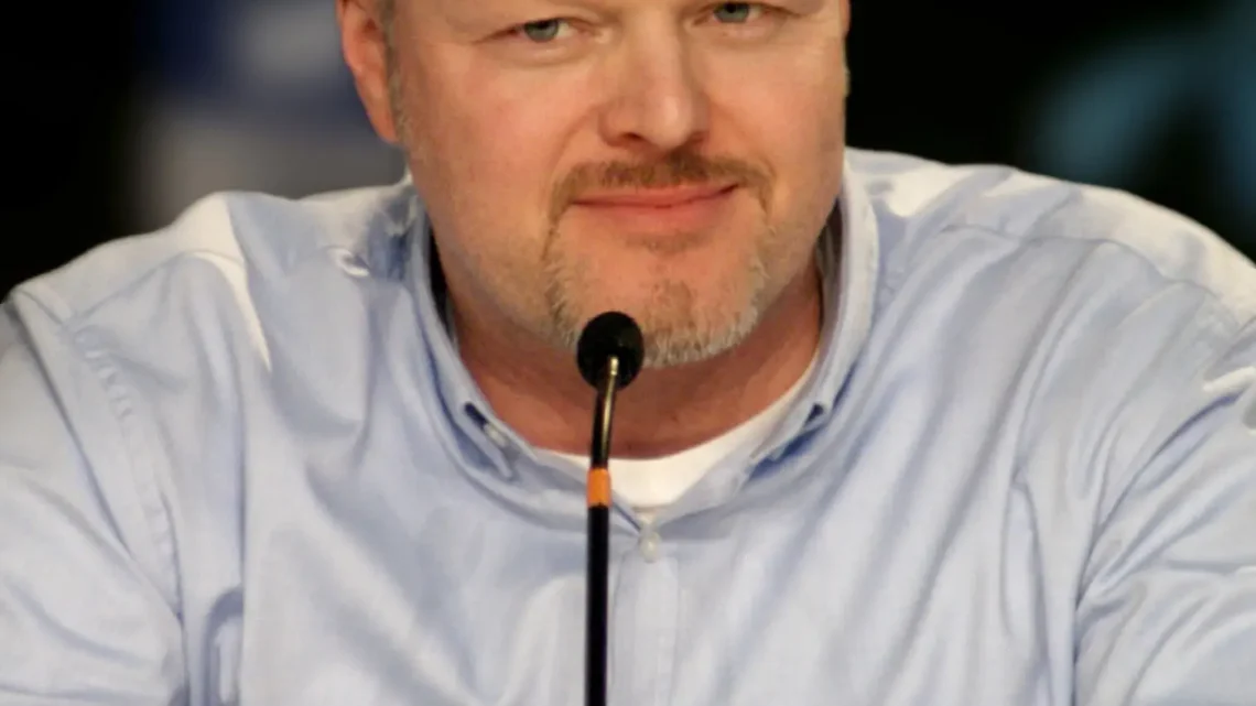 Stefan Raab Biography: Net Worth, Wife, Height, Nationality, Age, Songs & Albums