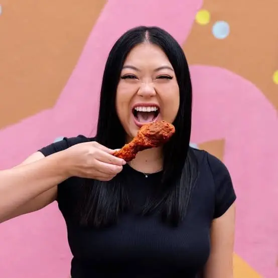 Lily Huynh Biography: Age, Viral Videos, TikTok, Net Worth, Ethnicity, Parents, Awards, Tour