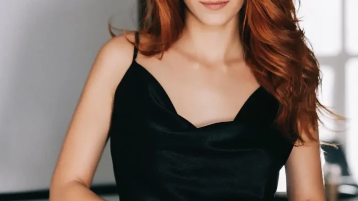 Sera Kutlubey Biography: Parents, Religion, Boyfriend, Height, Net Worth, Age, Movies & TV Shows