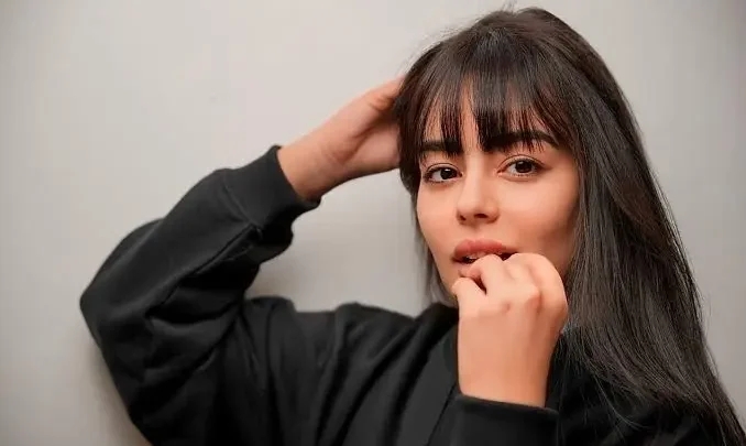 Aicha Attia Biography: Net Worth, Age, Children, Height, Husband, Songs