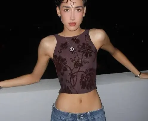 Daus Mendoza Biography: TikTok, Age, Ethnicity, YouTube, Net Worth, Viral Videos, Height