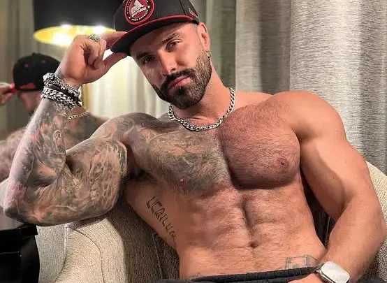 Fernando Lozada Biography: Wife, Net Worth, Fitness, Ethnicity, Height, Son, Tv Shows, Awards, Religion