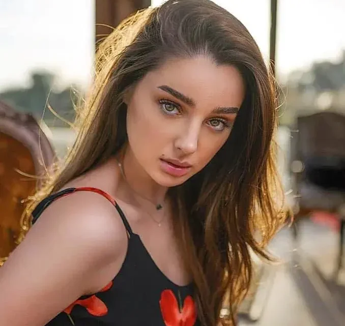 Ahlem Fekih Biography: Net Worth, Age, Husband, Height, Movies & TV Shows