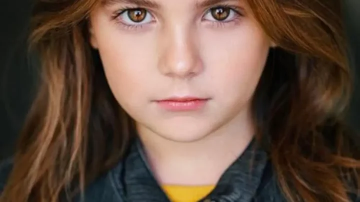 Lexi Rabe Biography: Net Worth, Age, Movies, Siblings, TV Shows, Parents, Instagram, Height