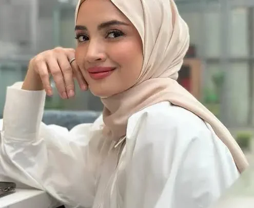 Fazura Biography: Height, Net Worth, Age, Ex-Husband, Daughter, Parents, Movies, Instagram