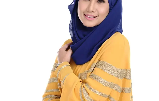 Amy Mastura Biography: Husband, Age, Children, Net Worth, Songs, Movies & TV Shows, Height