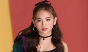 Ella Cruz