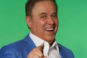 Mario Bezares
