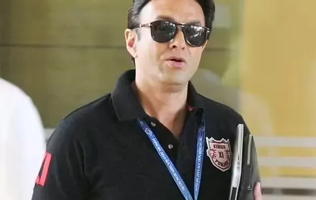 Ness Wadia Biography: Age, Net Worth, Girlfriends, Height, Parents, Business