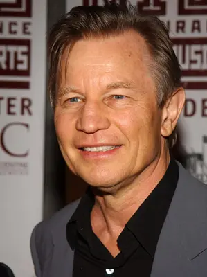 Michael York Biography: Wife, Age, Net Worth, Height, Movies, Romeo and Juliet, Cabaret