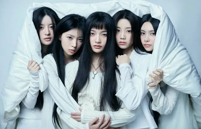 ILLIT Biography: Members, Age, Debut, Net Worth, Songs, Magnetic, Profiles