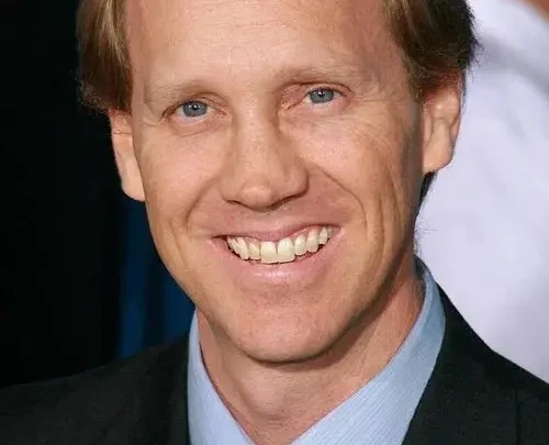 Jeff Bennett Biography: Age, Wife, Net Worth, Height, Children, Movies, Songs, TV Shows