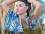 Safinaz (dancer) Biography: Age, Net Worth, Movies, Nationality, Movies, Husband, Parents
