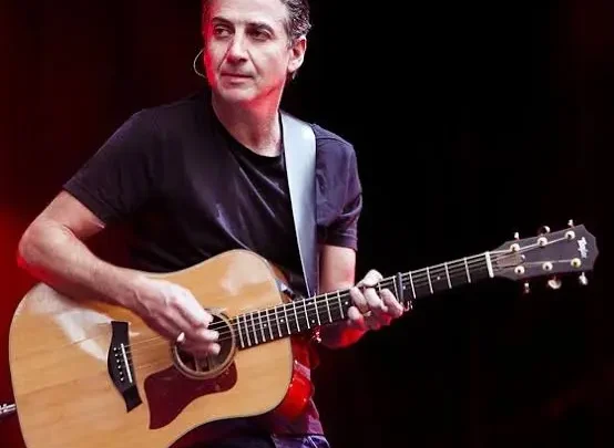 Stone Gossard Biography: Awards, Age, Net Worth, Spouse, Height, Children, Parents, Siblings, Songs