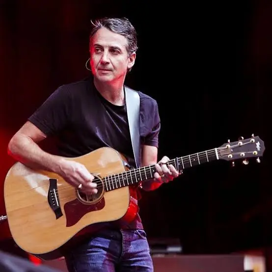 Stone Gossard Biography: Awards, Age, Net Worth, Spouse, Height, Children, Parents, Siblings, Songs