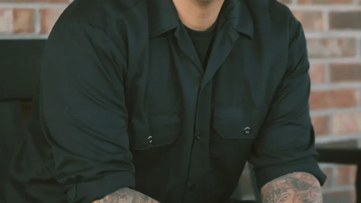 Mike Elizondo Biography: Net Worth, Height, Spouse, Age, Parents, Awards, Songs& Albums