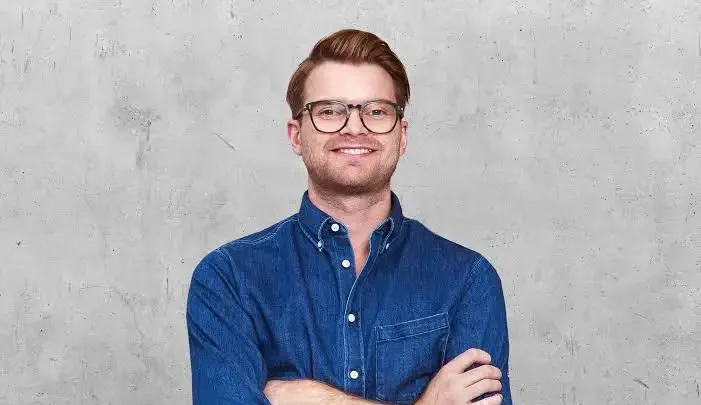 Lucas Simonsson Biography: Tv Shows, Wife, Net Worth, Age, Height, Ethnicity, Parents, Religion